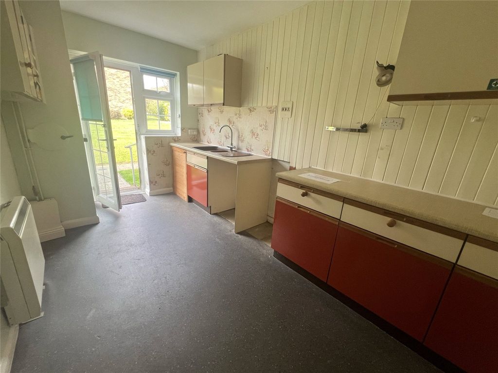 Additional image 3 of 2 bed flat for saleCranbrook Court, Fleet, Hampshire GU51