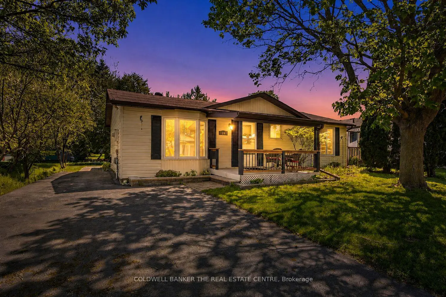 24 Briar Wood Place