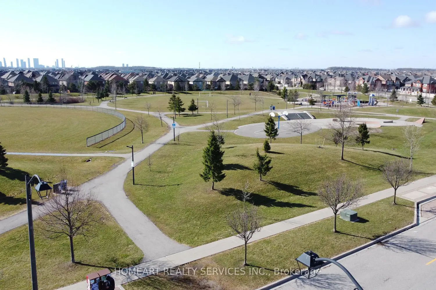 596 Vellore Park Avenue photo 4