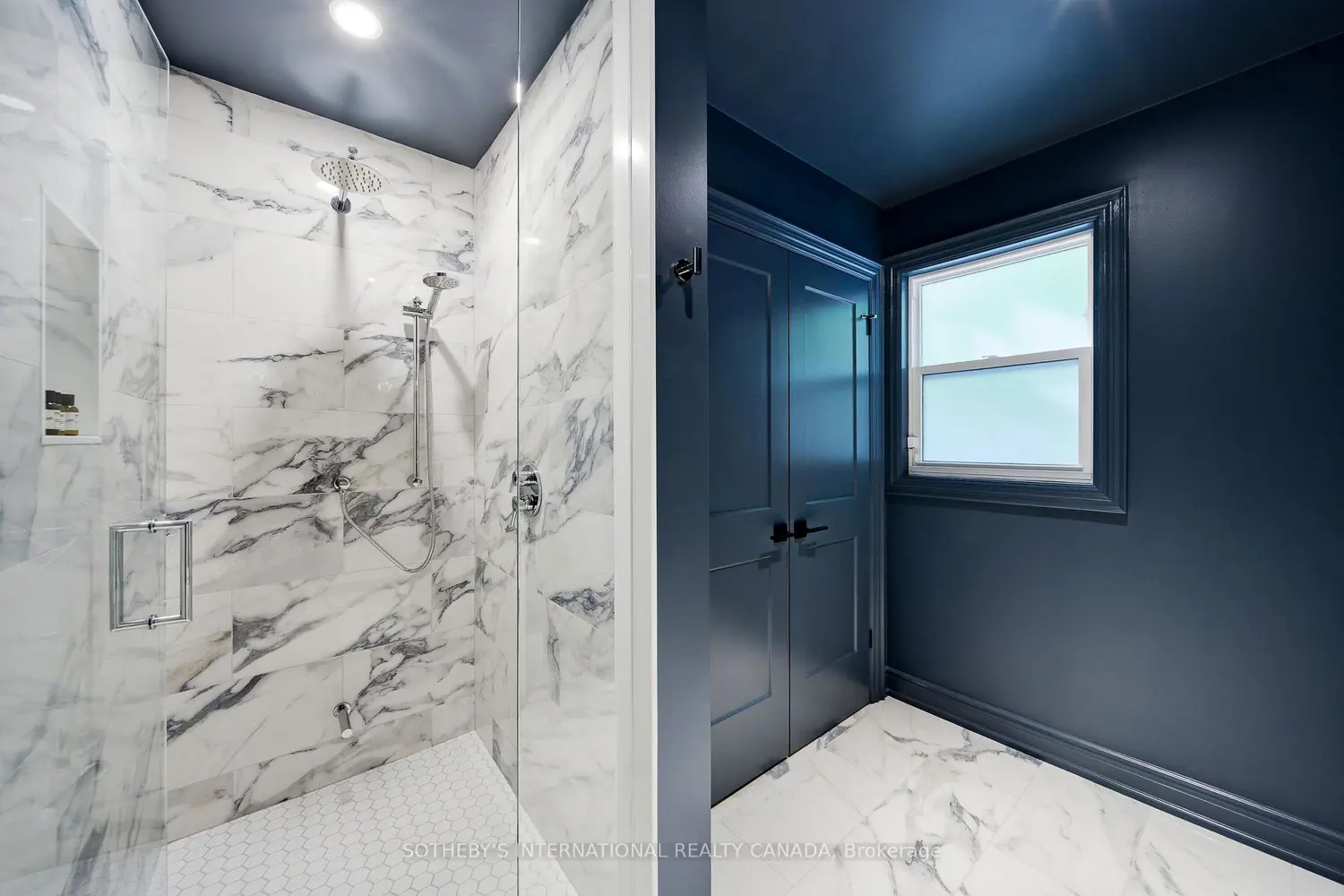 Additional image 14 of 122 Cassandra Boulevard