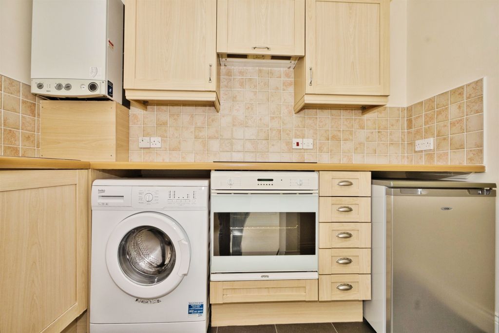 Additional image 4 of 2 bed flat for saleGilbert Scott Mews, South Horrington Village, Wells BA5