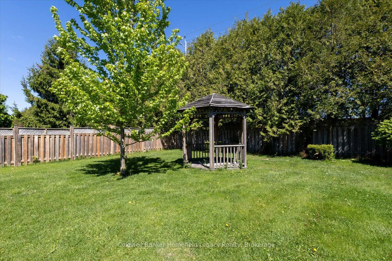 Additional image 18 of 19 Meadowridge Drive