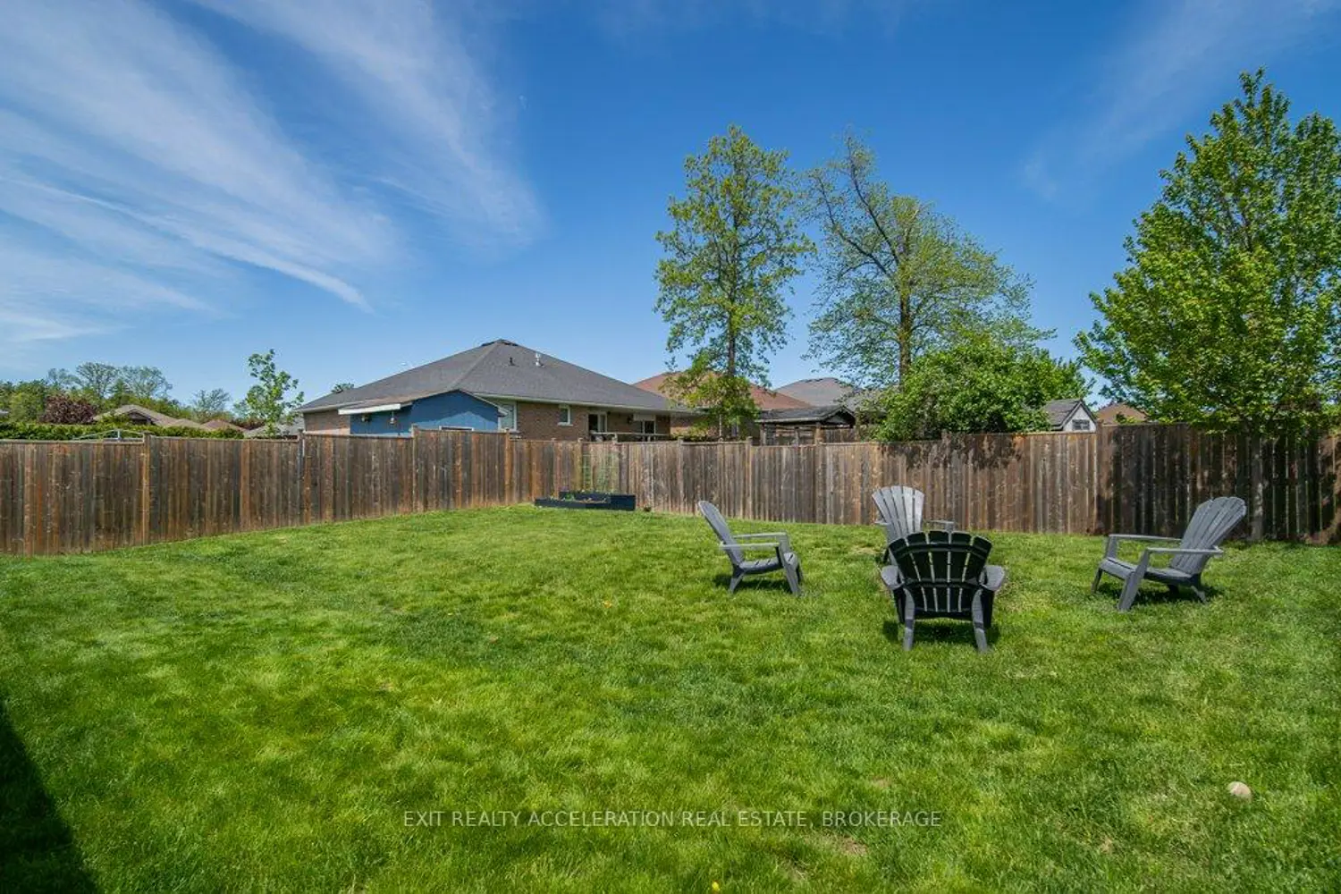 Additional image 17 of 92 Hartwood Crescent
