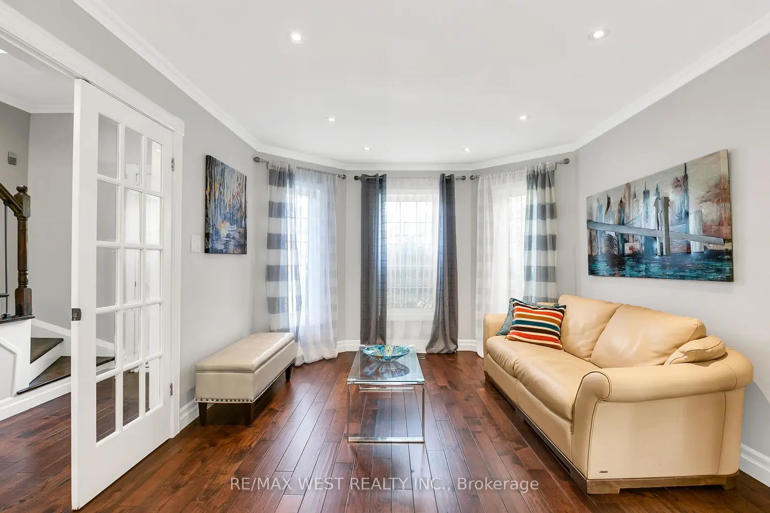 930 Maramis Court photo 5