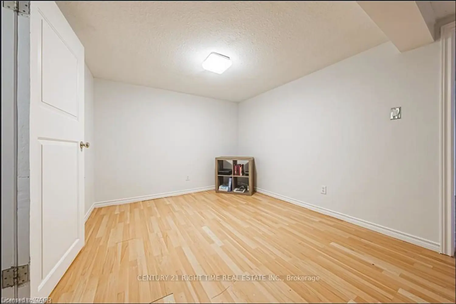 Additional image 16 of 267 Erb Street