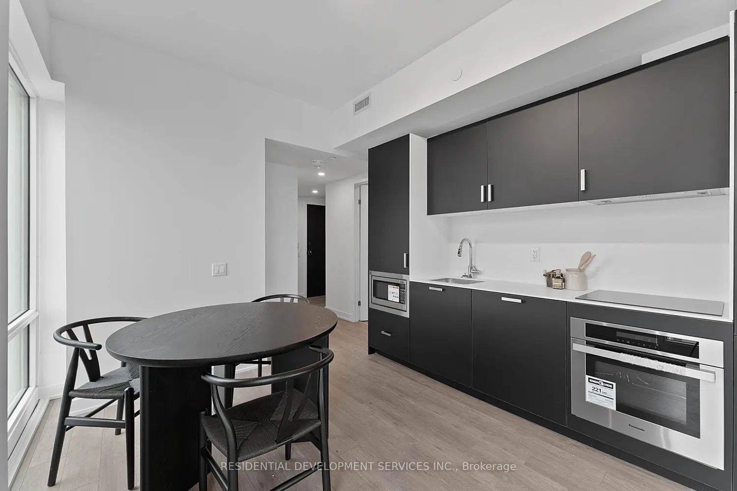 88 Queen Street 5808