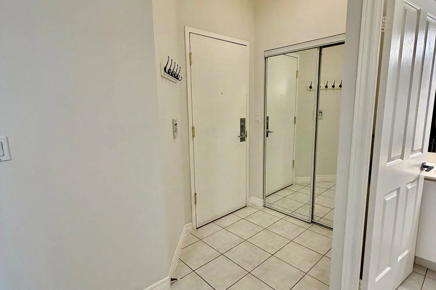 Additional image 3 of 68 Corporate Drive 225
