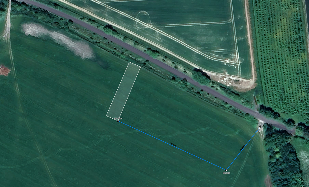 Land for saleMarlborough SN8 photo 3