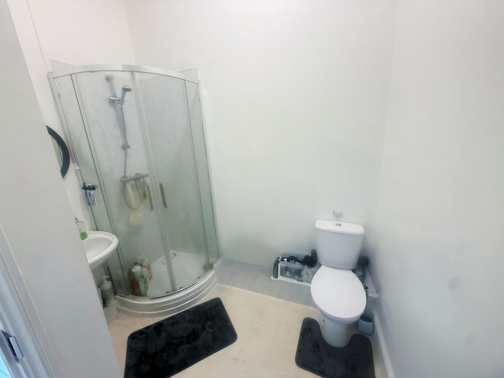 Additional image 7 of 2 bed flat for saleKings Road, Great Yarmouth NR30