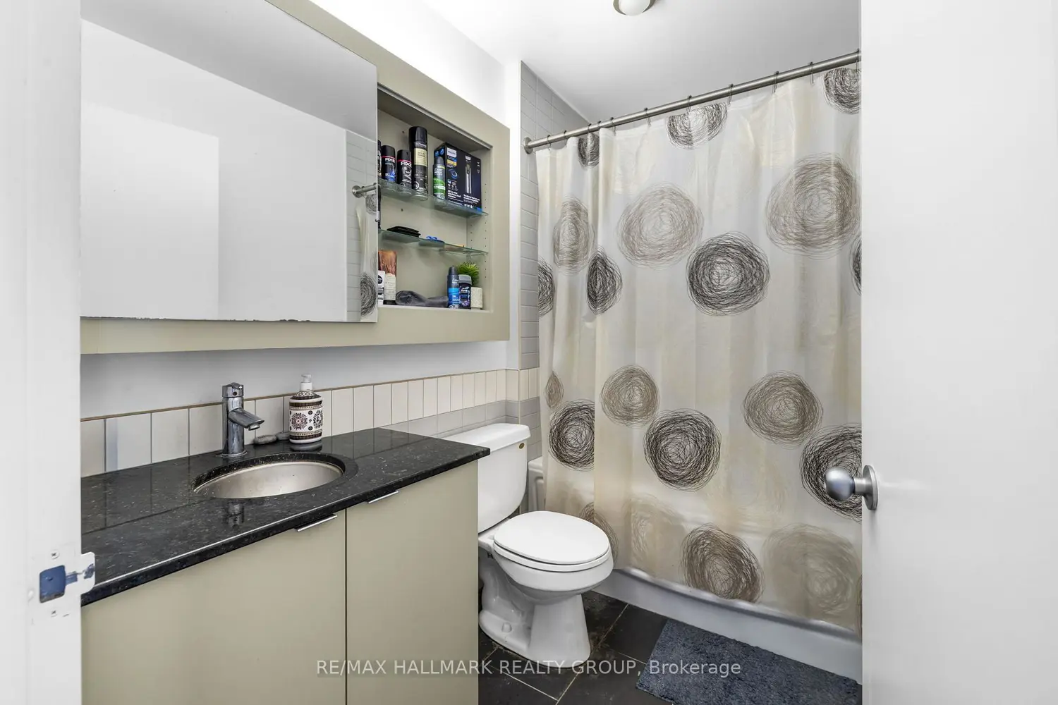 Additional image 4 of 324 Laurier Avenue 2207