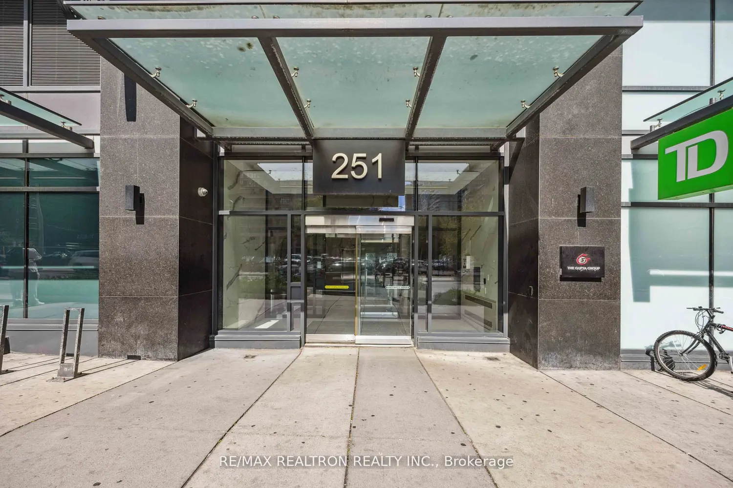 Additional image 17 of 251 Jarvis Street 3309