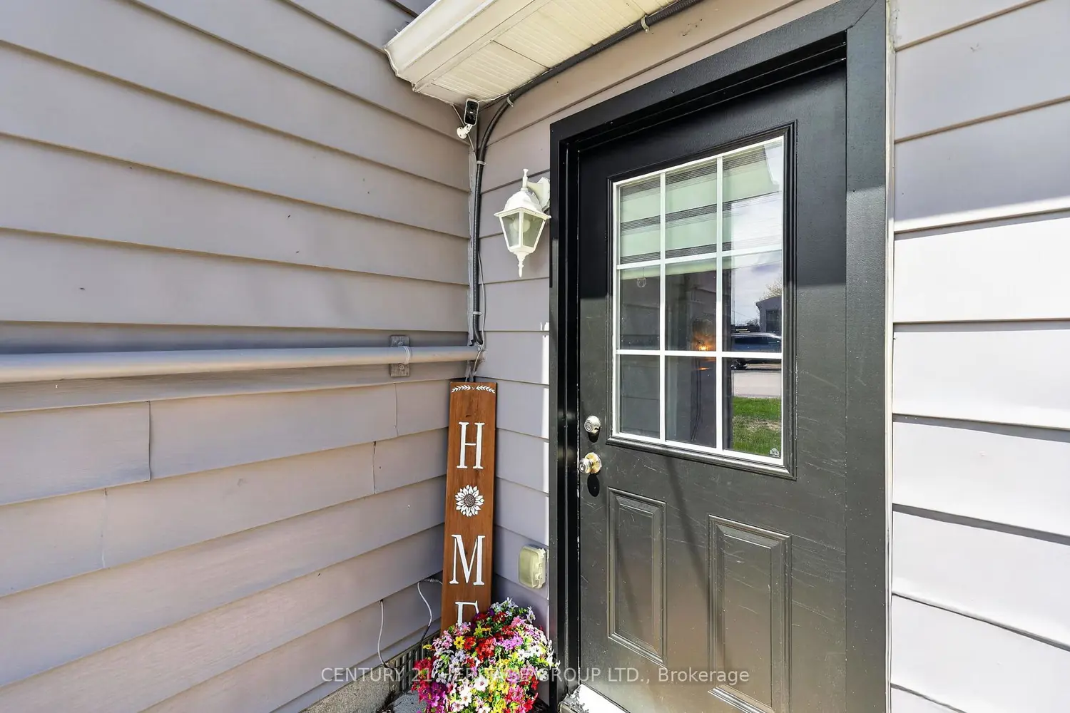153 Veterans Lane photo 3