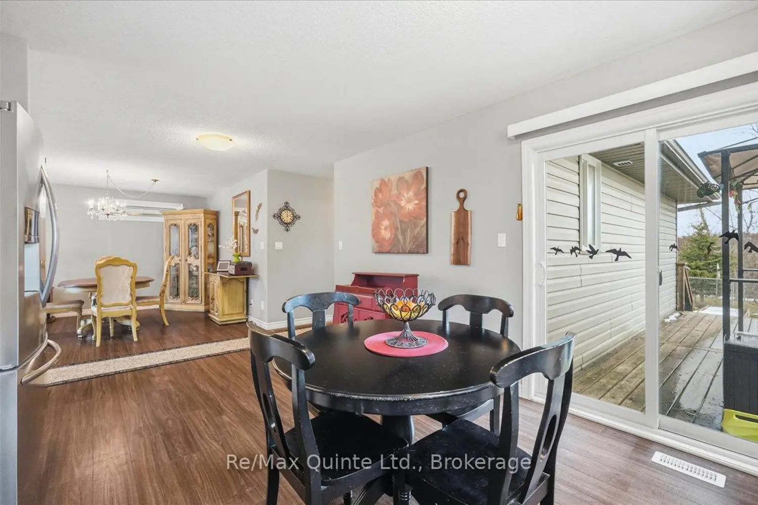 139 Greenhill Lane photo 4