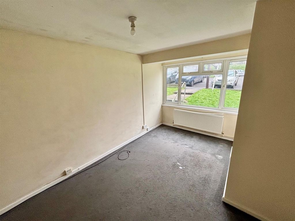 Additional image 2 of 1 bed flat for saleAustin Close, Frome BA11