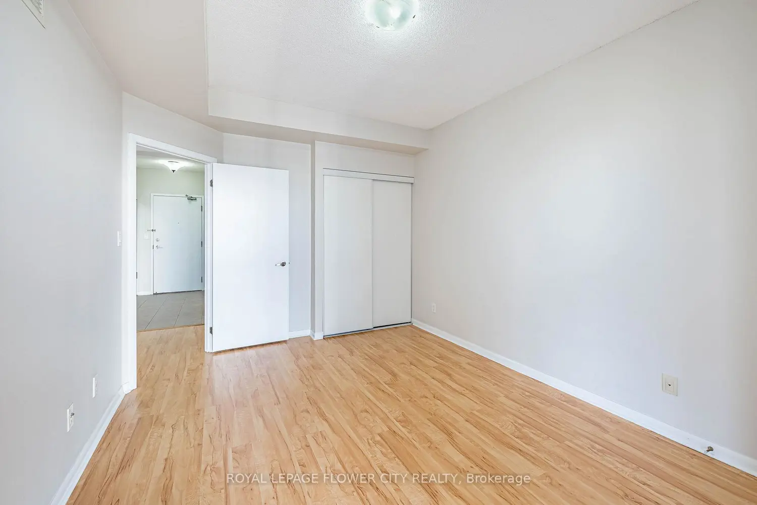Additional image 15 of 2464 Weston Road 907
