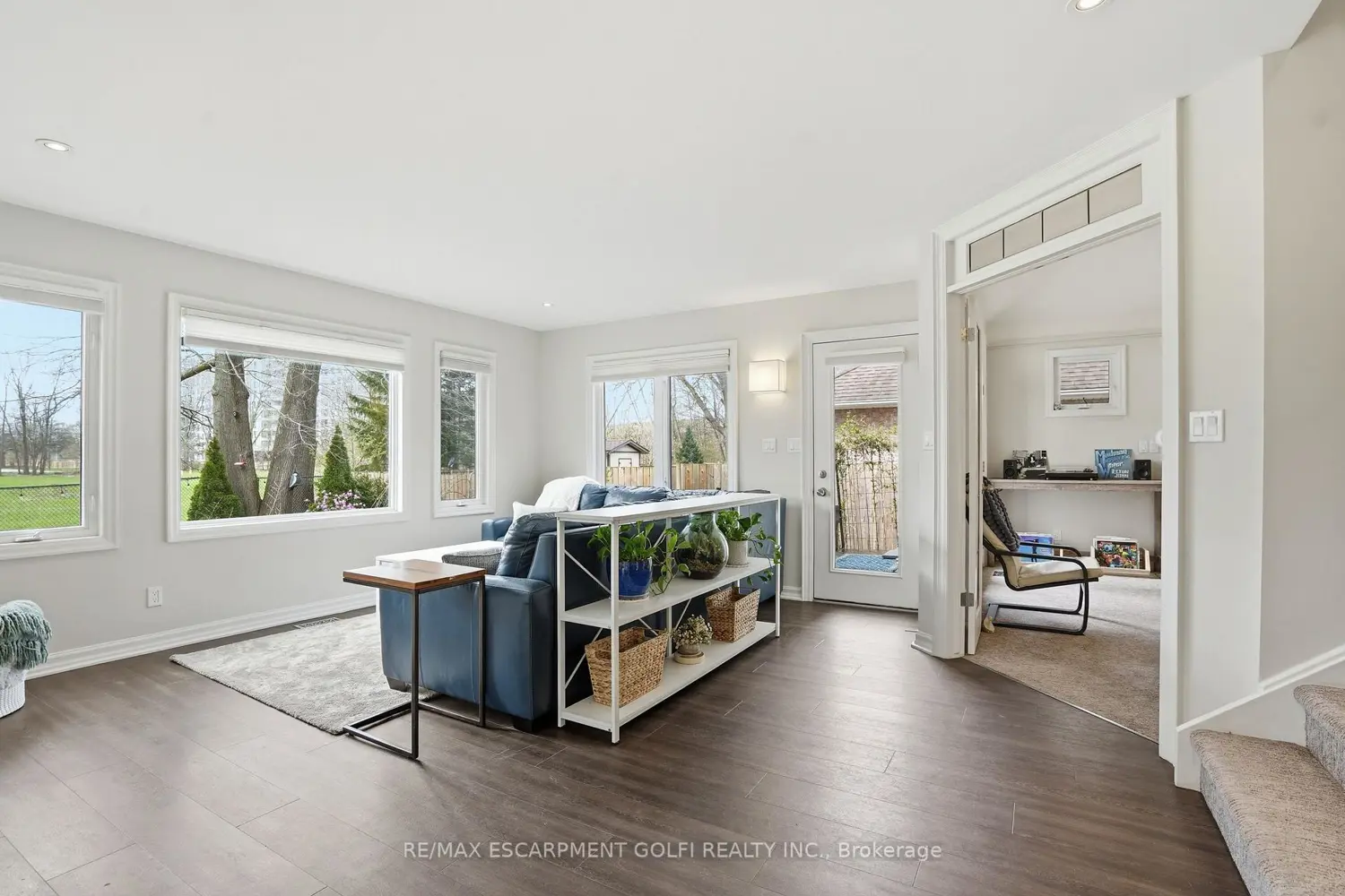20 Timber Lane photo 5