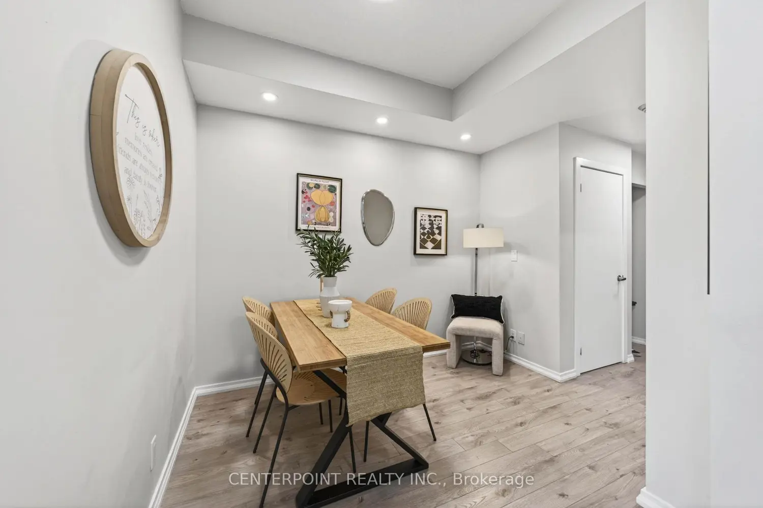Additional image 14 of 30 Canterbury Place 1009