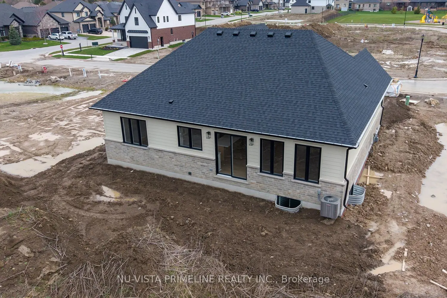 115 Timberwalk Trail photo 2