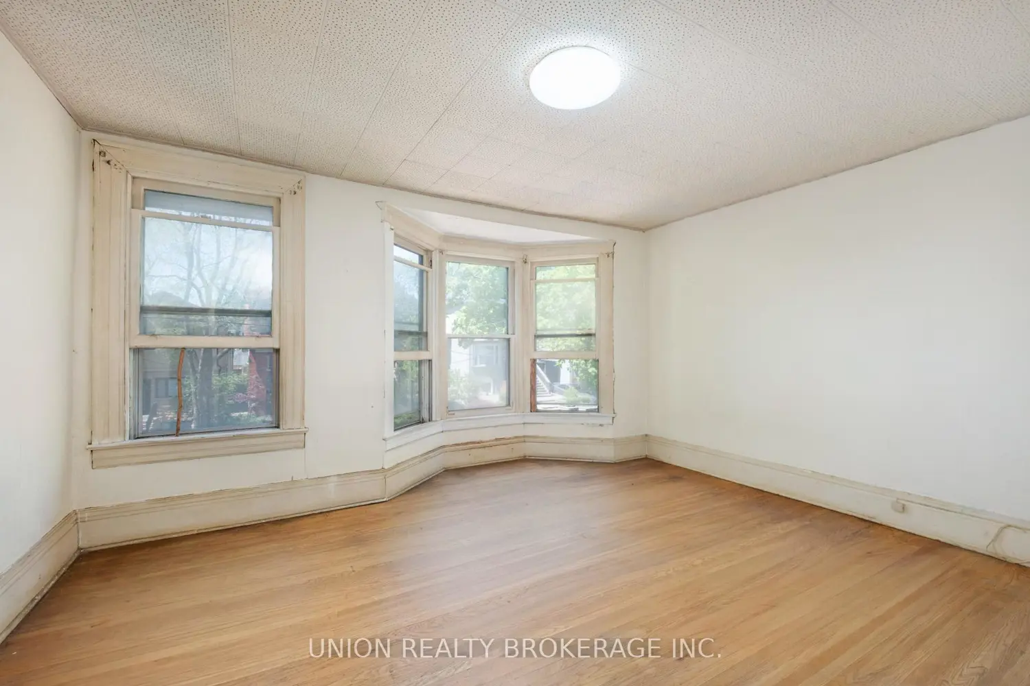 Additional image 15 of 75 Redwood Avenue