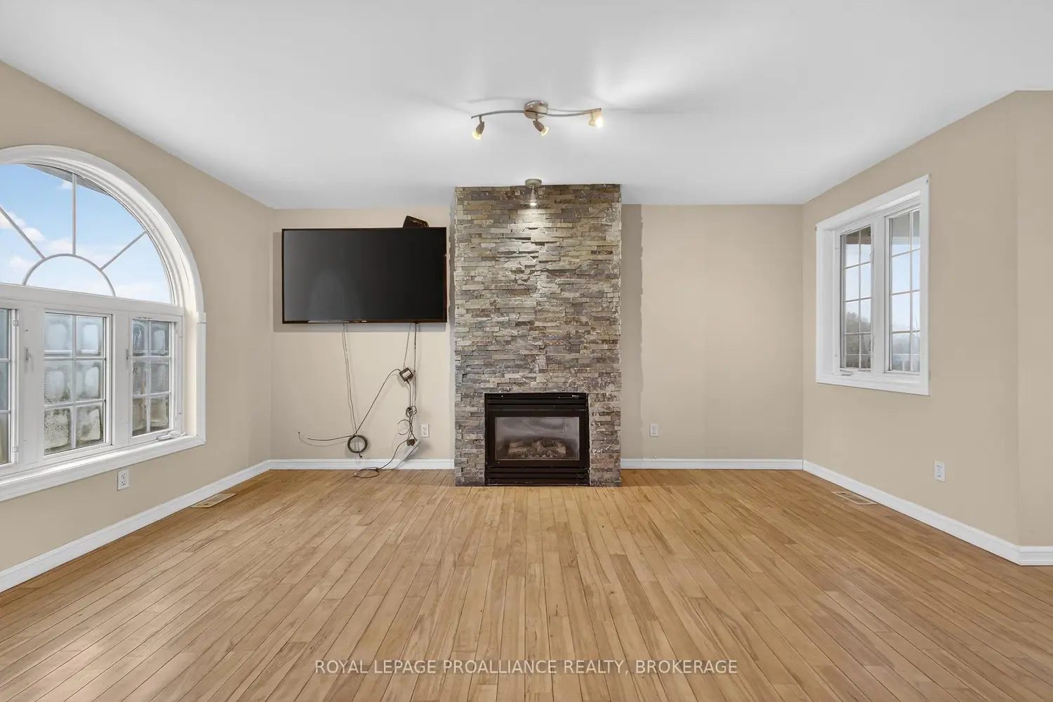 3081 Barnaby Court