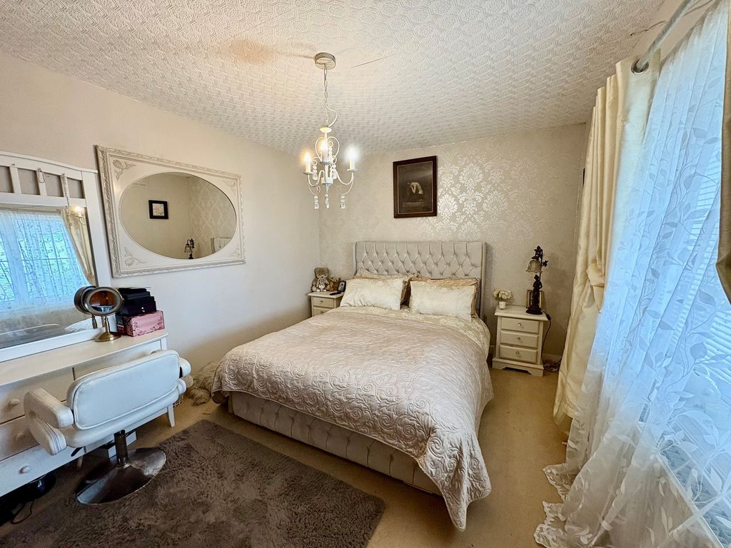 Additional image 11 of 3 bed detached bungalow for saleCastletown, Thurso, Highland. KW14