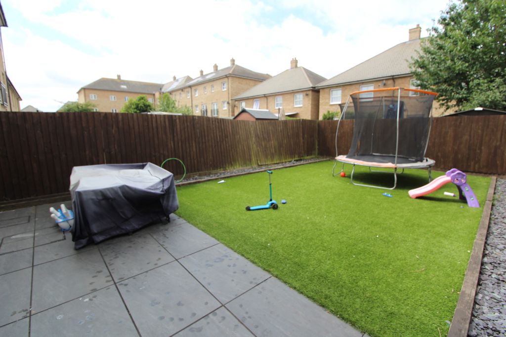 Additional image 9 of 4 bed town house for saleSlade Green Road, Erith DA8