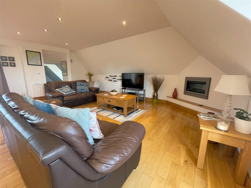 Additional image 12 of 3 bed flat for saleCarnethic Apartments, Fowey PL23