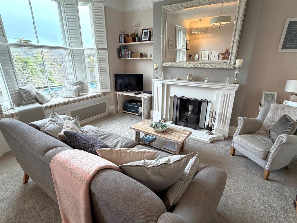 Additional image 6 of 1 bed flat for saleEsplanade, Fowey PL23