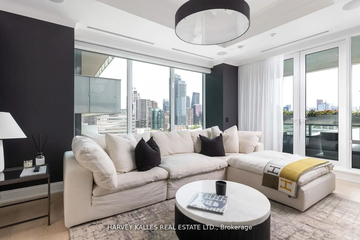 Additional image 13 of 206 Bloor Street 1202