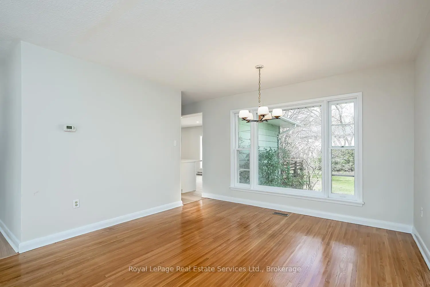 Additional image 4 of 2043 Devon Road