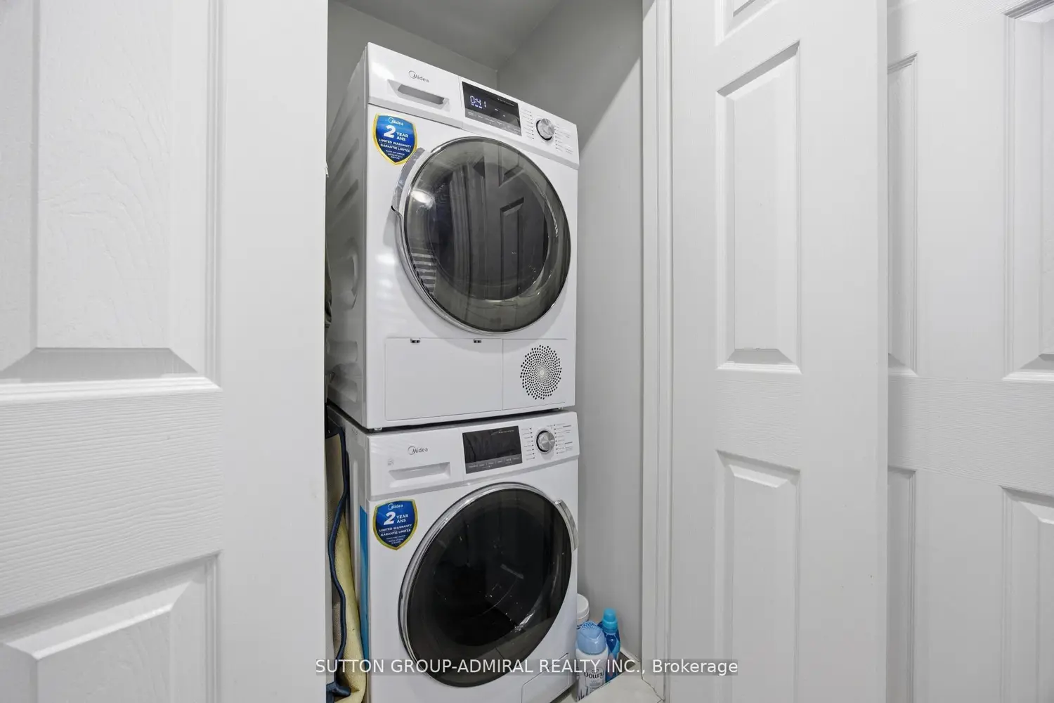 Additional image 15 of 180 Howden Boulevard 56
