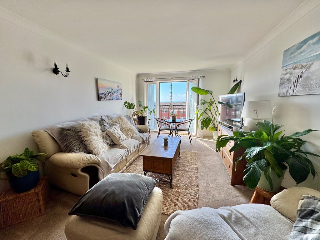Additional image 3 of 2 bed flat for salePortland Avenue, Exmouth EX8