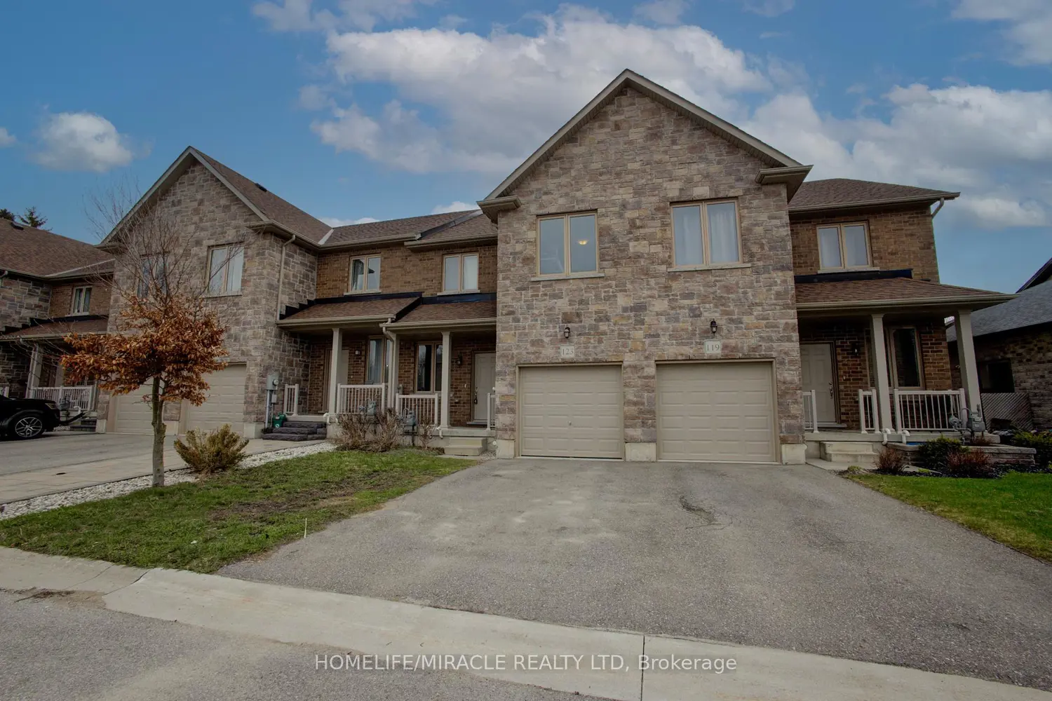 123 Samuel Drive photo 2