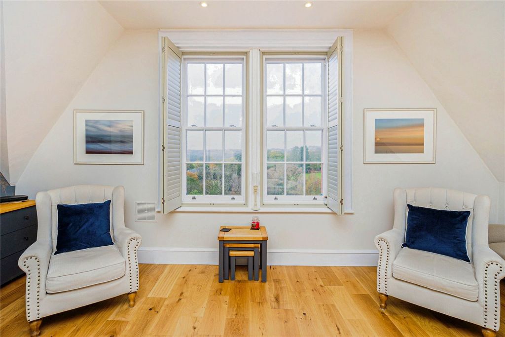 Additional image 2 of 2 bed flat for saleHastings Road, Hawkhurst, Cranbrook, Kent TN18