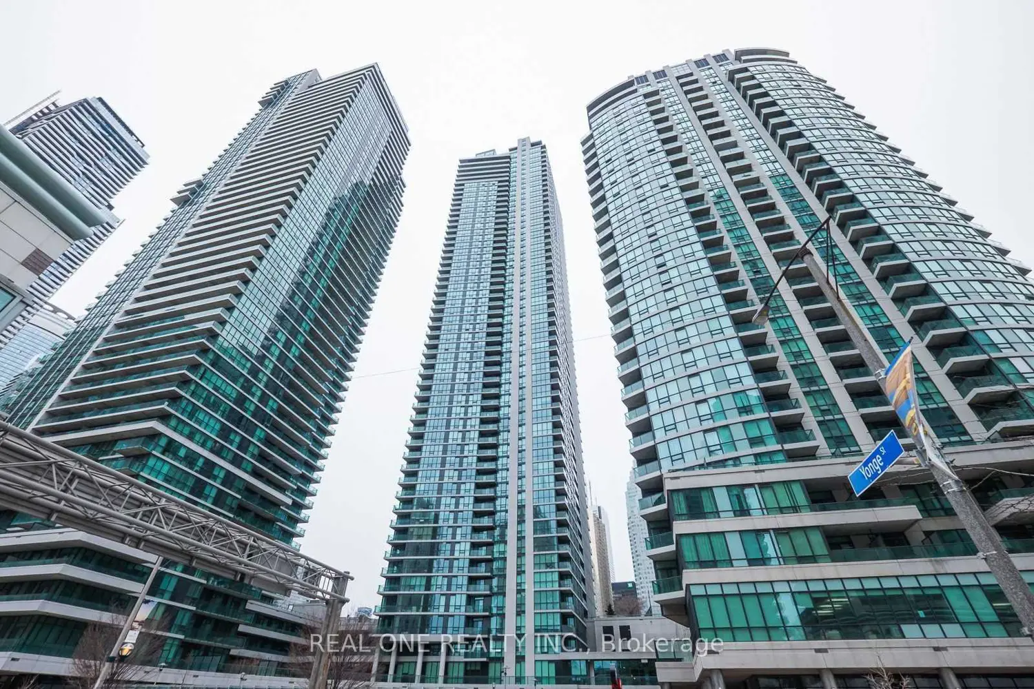 16 Harbour Street 3511