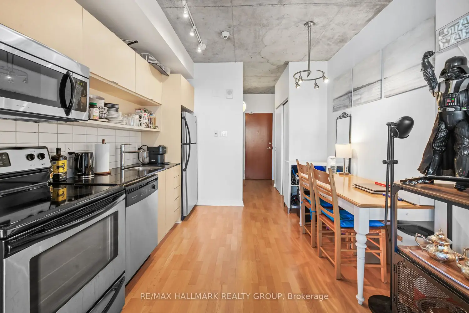 Additional image 3 of 324 Laurier Avenue 1804