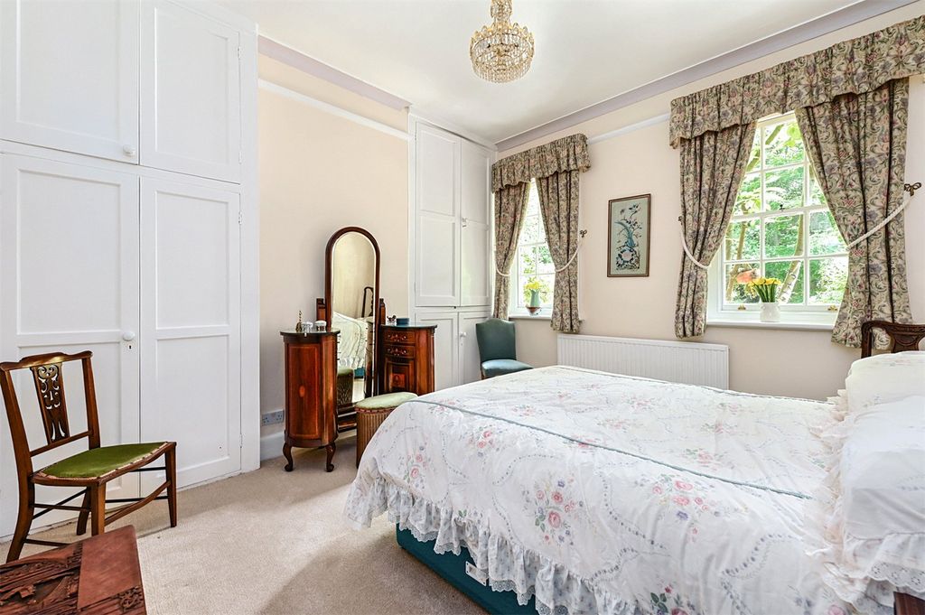 Additional image 12 of 2 bed flat for saleStockton Avenue, Fleet, Hampshire GU51