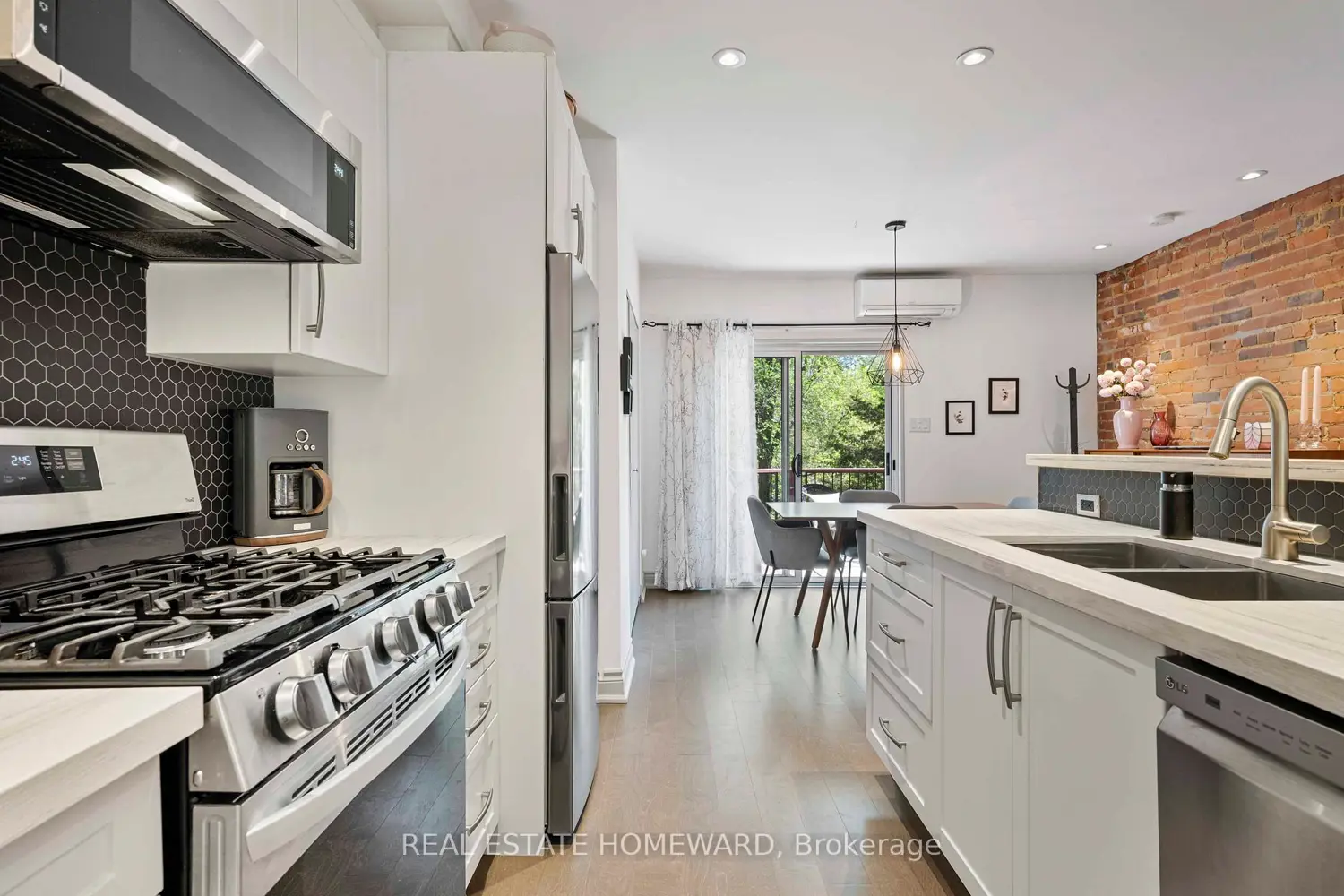 Additional image 10 of 51 Harcourt Avenue