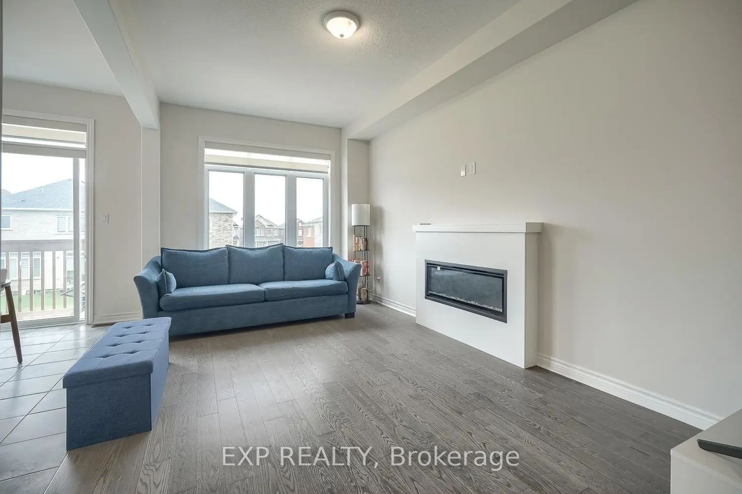 1020 Matthew Murray Crescent