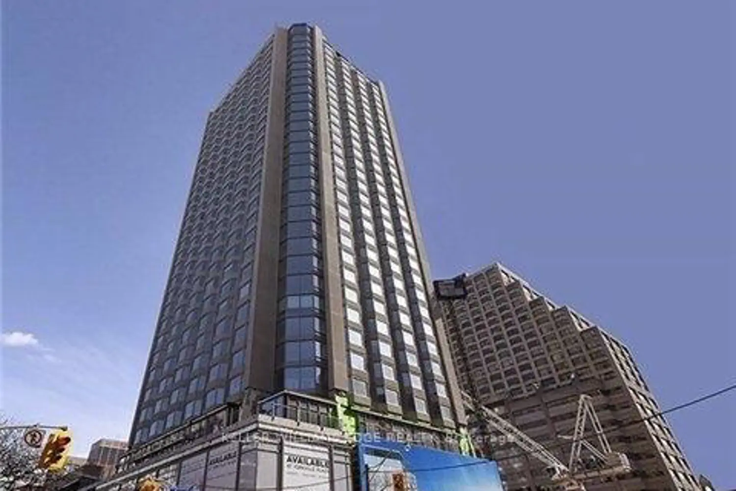 155 Yorkville Avenue 911