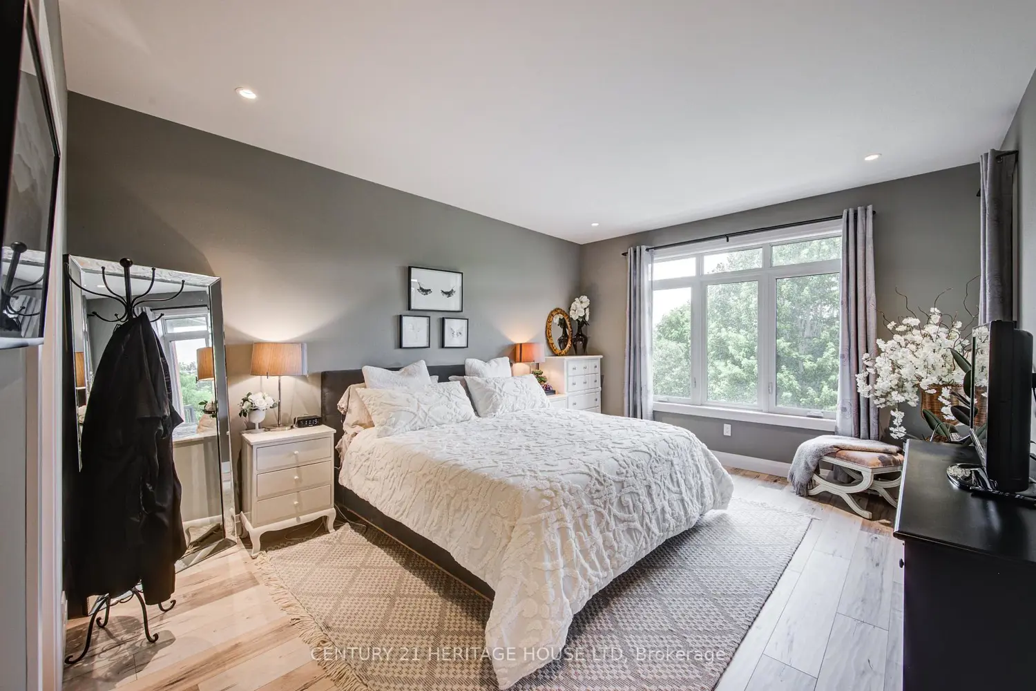 Additional image 5 of 27 Ridgewood Crescent