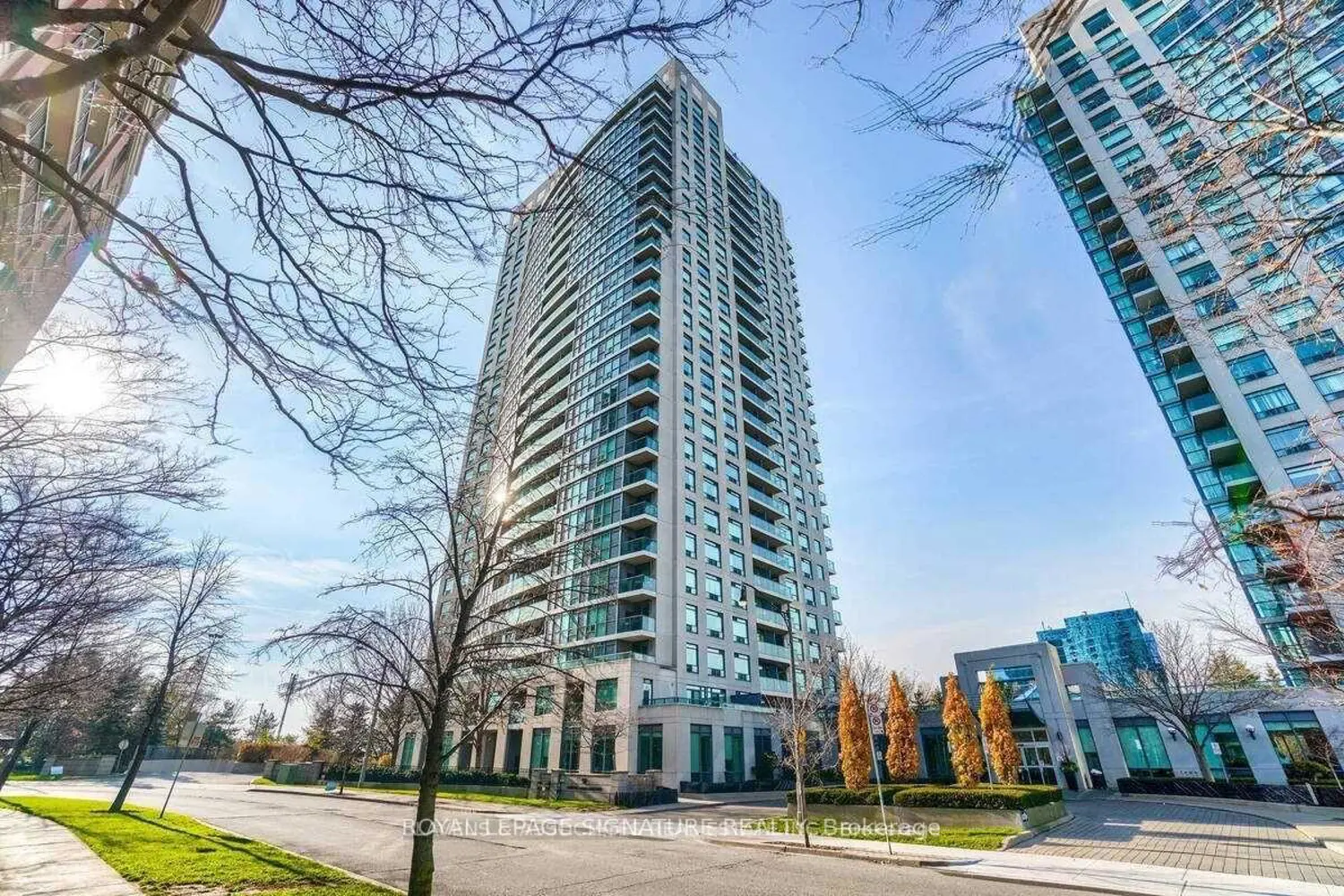30 Harrison Garden Boulevard 2306