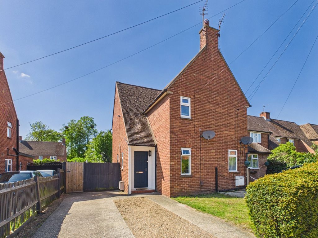 Additional image 10 of 2 bed maisonette for saleHillside Close, Chalfont St. Peter, Buckinghamshire SL9