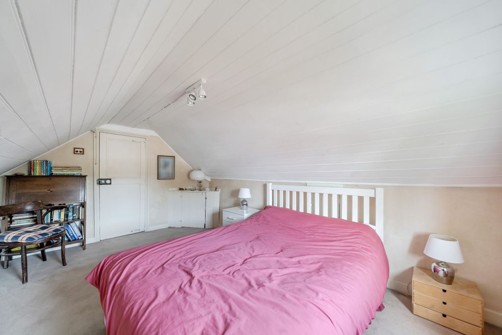 Additional image 15 of 6 bed detached house for saleMilbourne Lane, Esher KT10