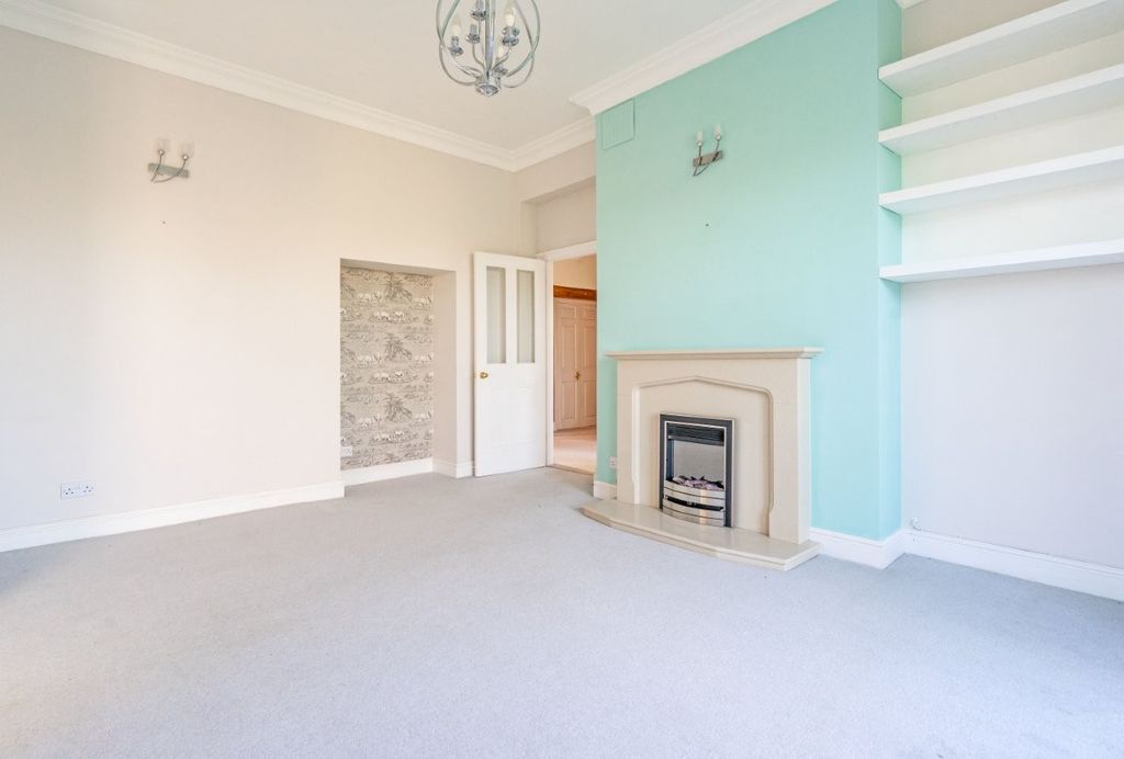 Additional image 5 of 2 bed flat for saleHigh Street, Burwash, East Sussex TN19
