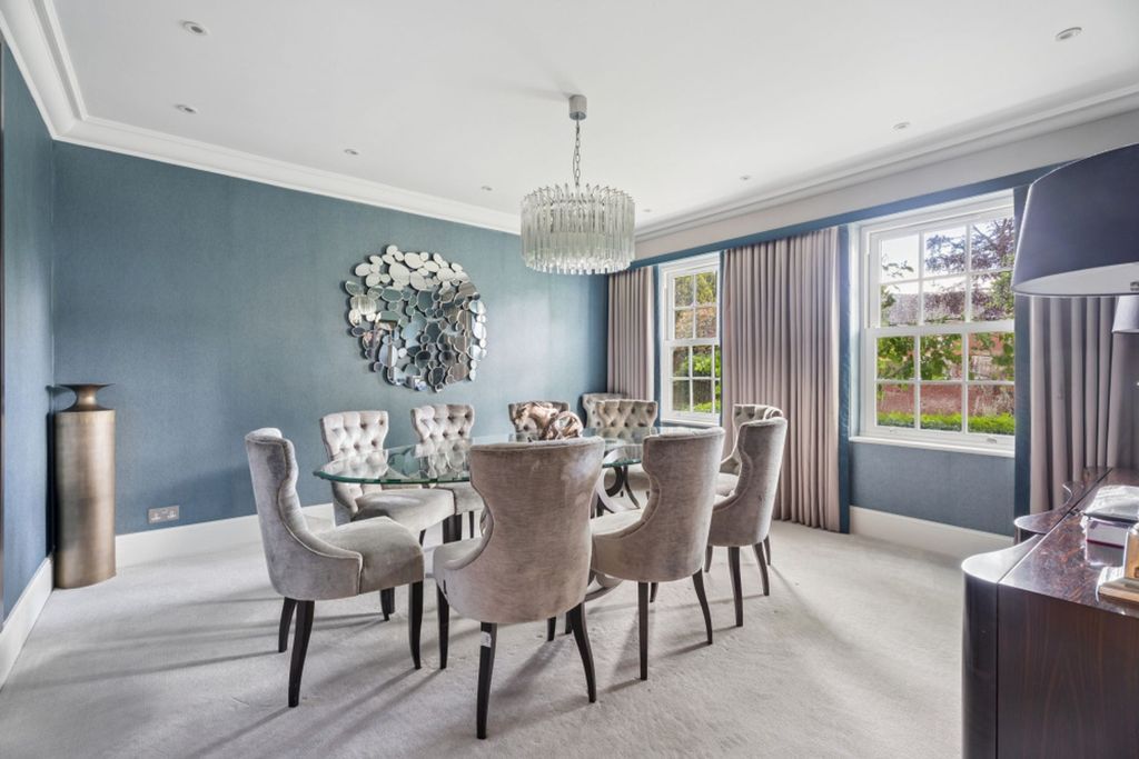 Additional image 8 of 7 bed detached house for saleCamp Road, Gerrards Cross SL9