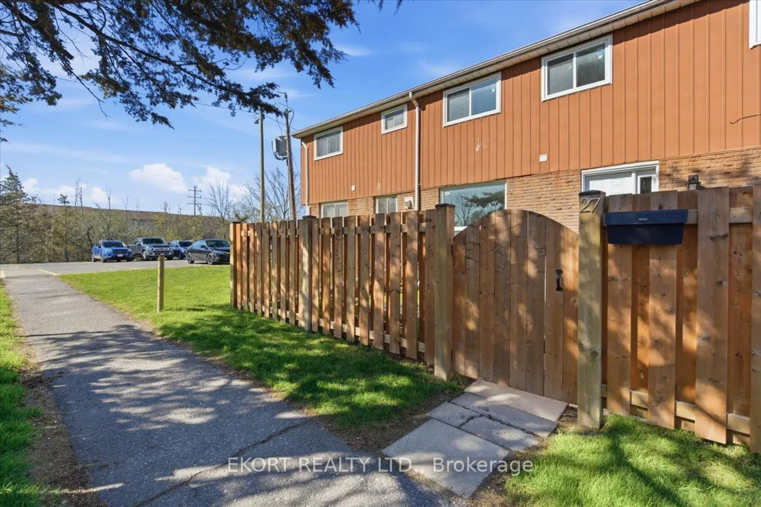 17 Tracey Park Drive 27
