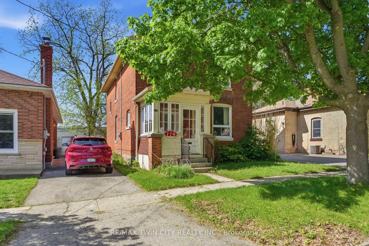 119 East Avenue photo 2