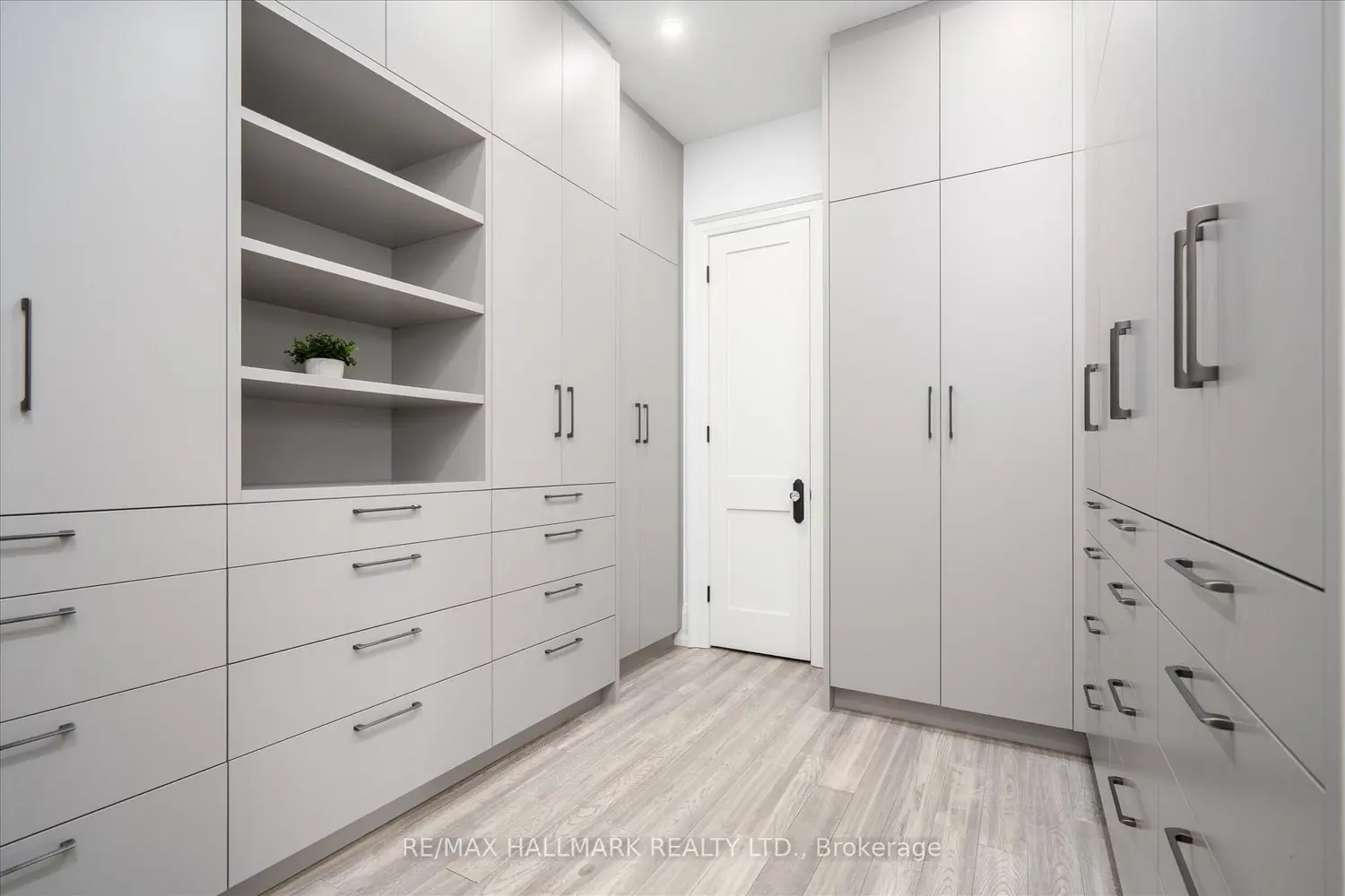 Additional image 11 of 334 Dyson Road
