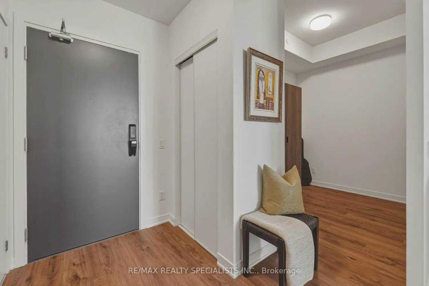 Additional image 2 of 405 Dundas Street 314